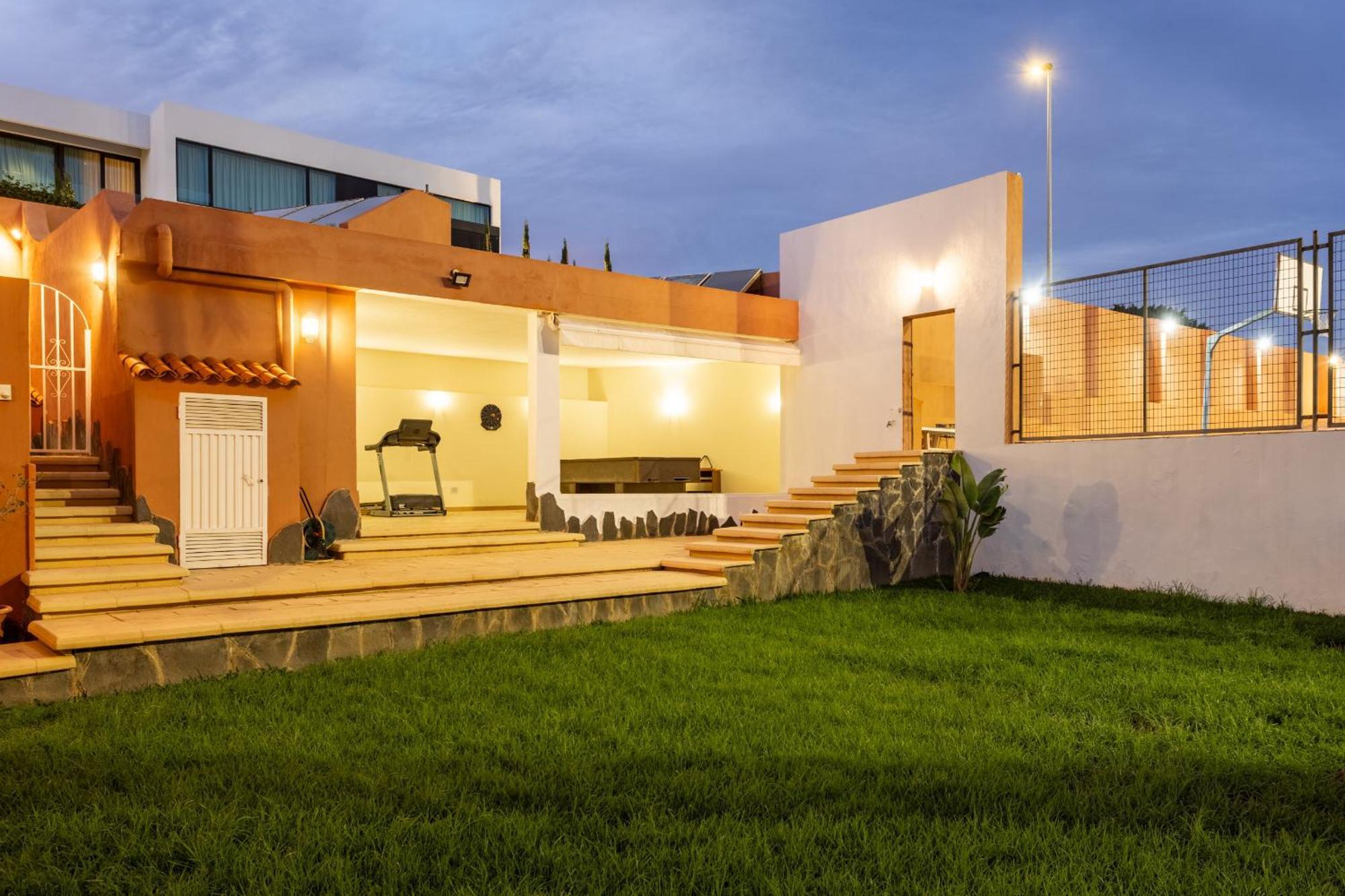 One & Only Sports And Relax Villa Heated Pool By Eden Rentals Tabaiba Buitenkant foto