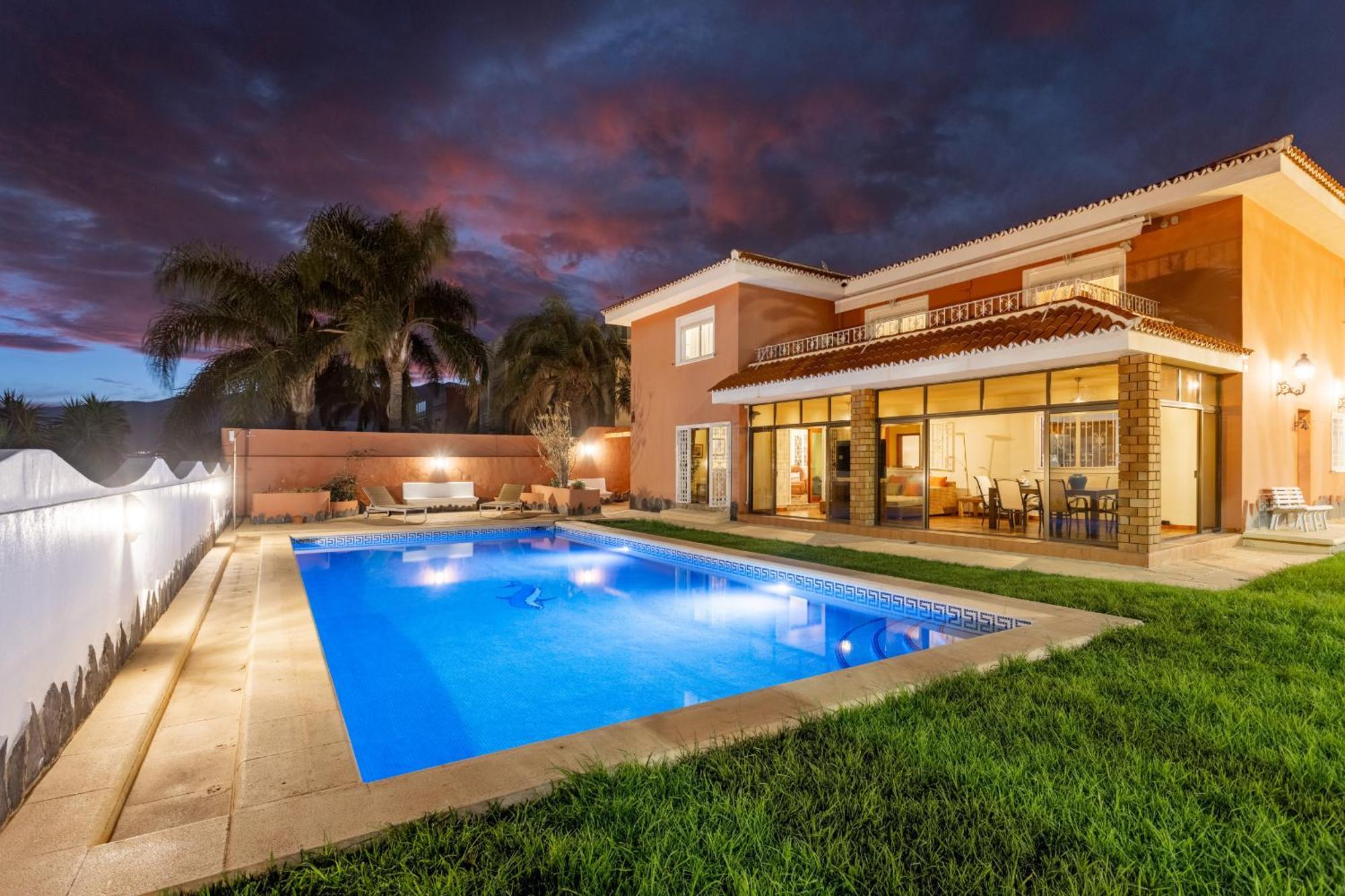 One & Only Sports And Relax Villa Heated Pool By Eden Rentals Tabaiba Buitenkant foto